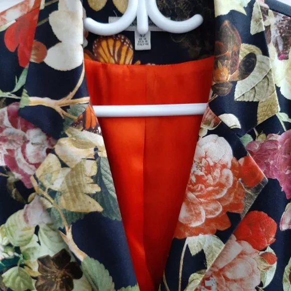 Jacket - Picture 2 of 12